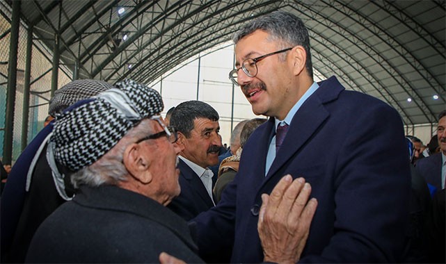 Durankaya'da bayram sevinci: Yeni kütüphane ve araçlar hizmete girdi!