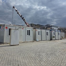 Gölbaşı'nda evler bitiyor, konteynerler gidiyor