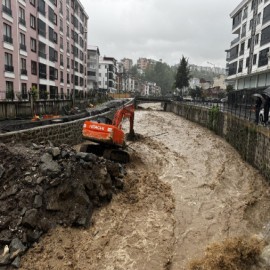 Yoğun yağışlar Türkiye’yi vurdu:
