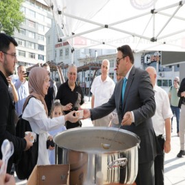 “Muharrem ayı, İslam âleminin ortak hüznüdür”