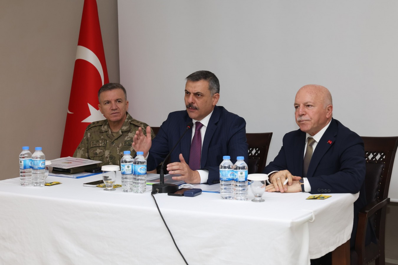 Validen, Erzurum'un ormanları için uyarı;