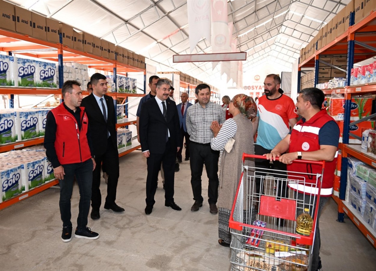 Uğur Muzaffer Çam