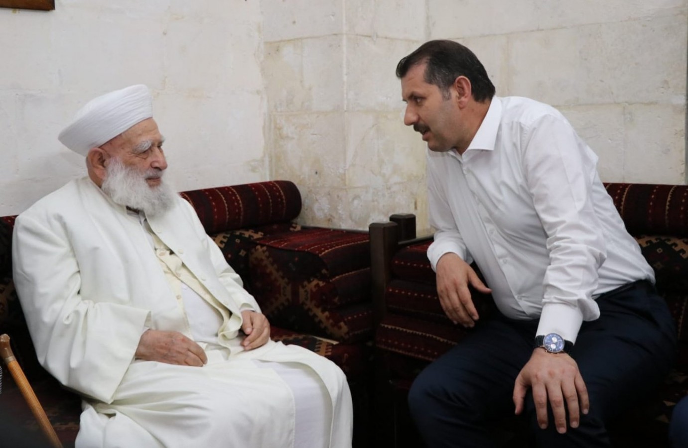 Şanlıurfa Valisi, kentteki İslam alimleri ile buluştu