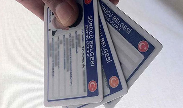 Sürücü belgesi yenilemek için son 30 gün!;