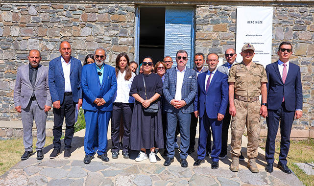 Vali Eldivan Baksı Müzesi'nde: Ziyaretçilere eşsiz bir doğa ve düşünce ortamı sunuyor;