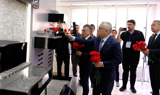 Madımak'ta hayatını kaybedenler unutulmadı: ''Bu acı hepimizin acısı, tüm Sivas’ın acısı, tüm ülkemizin acısı''