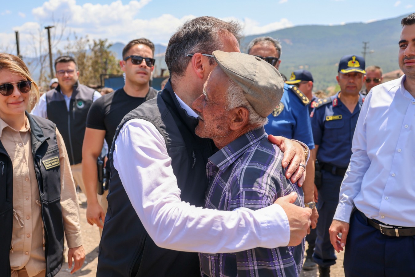 "Bu topraklarda küllerinden doğuş birlikte olacak";