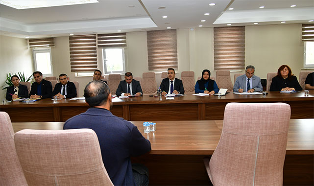 ''Ardahanlı her bir vatandaşımızın derdi bizim derdimiz'';