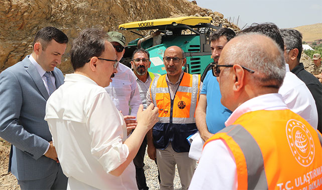 Vali Kızılkaya, yol çalışmalarını denetledi: Bu yatırım, hayvancılıktan doğa turizmine kadar bölge gelişimine katkı sağlayacak;