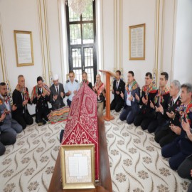 Hayme Ana kabri başında dualarla anıldı