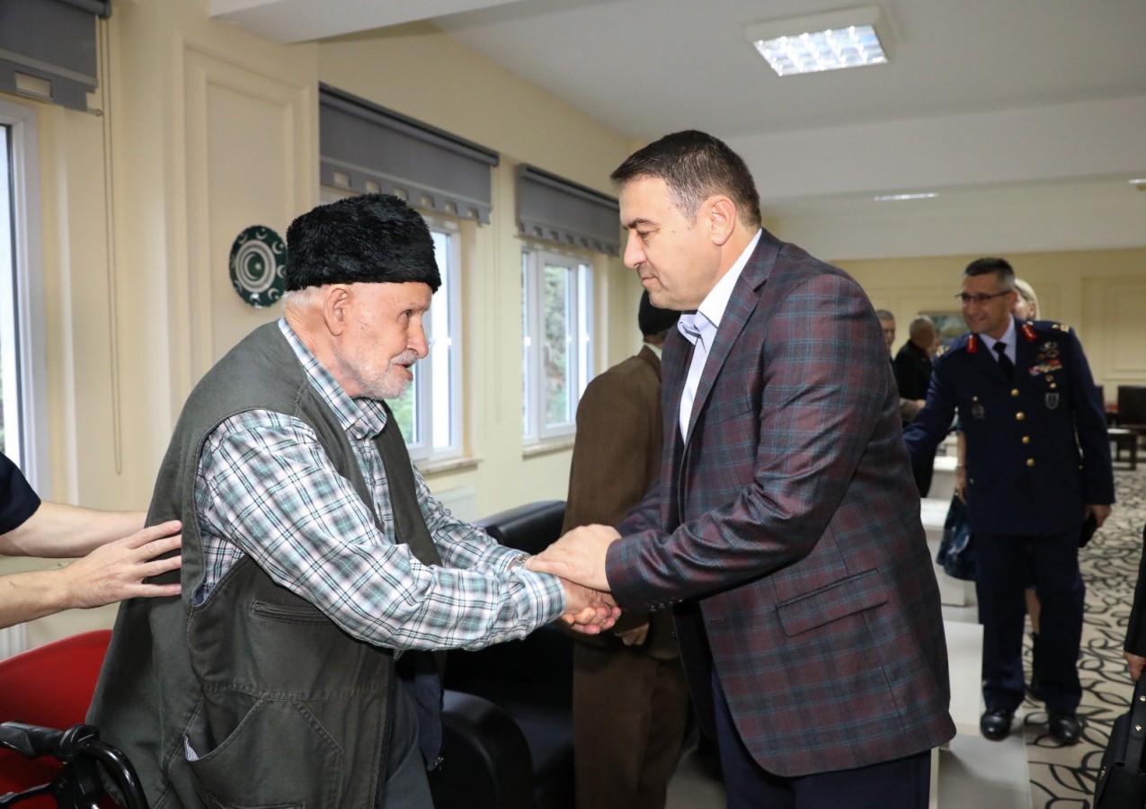 “Sizi yalnız bırakmayacağız”
