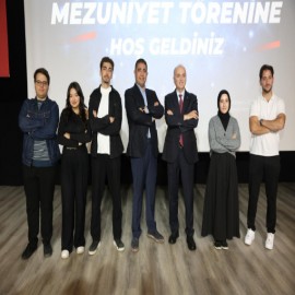 "Gençlerin teknolojiyle iç içe yetişmesi, Türkiye için önem taşıyor"