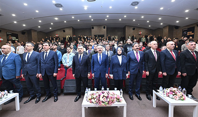 'Sosyal Medya ve İletişim Kampı' ile gençlerin iletişime bakış açısı değişiyor!