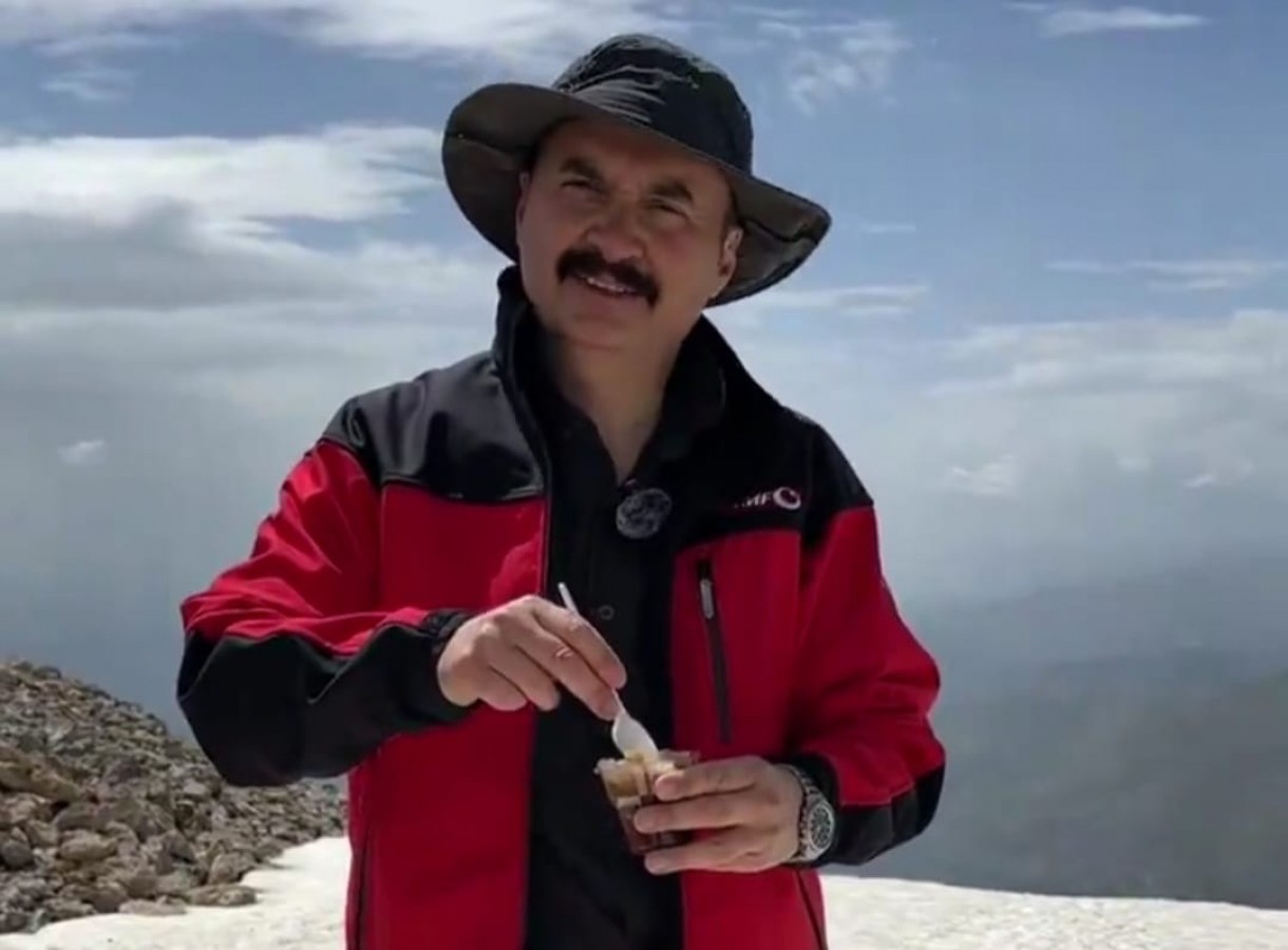 Mereto’nun zirvesinde “Karsambaç” tarifi verdi