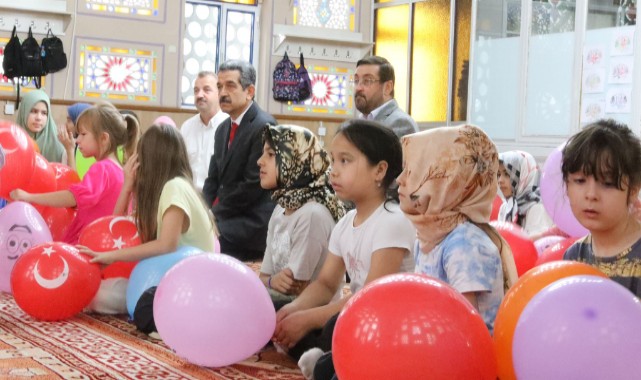 "Cennet çiçekleri çocuklarımıza başarılar diliyorum"