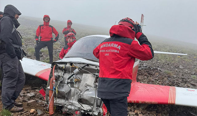 Rize'de özel jet uçağı düştü: Vali Baydaş'tan ilk açıklama geldi;