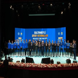 Sultanbeyli’de tesisler hizmete açıldı, iki yeni kompleksin temeli atıldı!