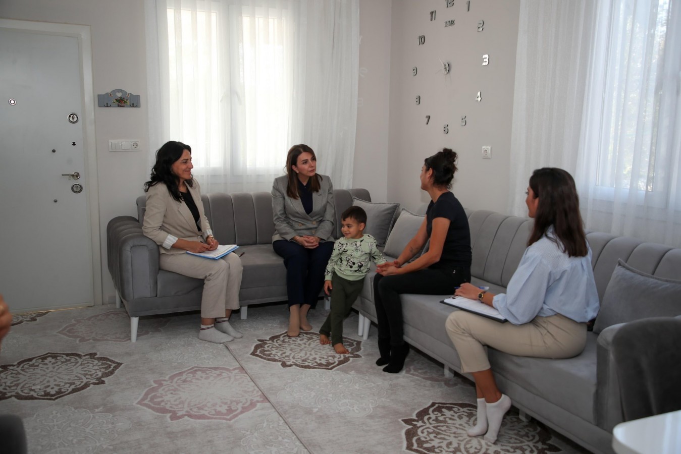 ''Her bir çocuğumuzun kalbine dokunmaya devam edeceğiz'';