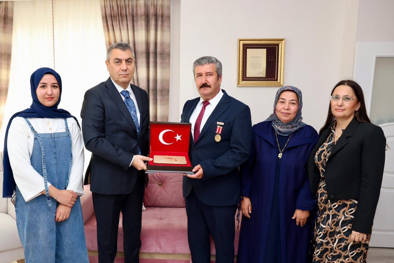 Vali Toros'tan, şehit ailelerine ve gazilere vefa;