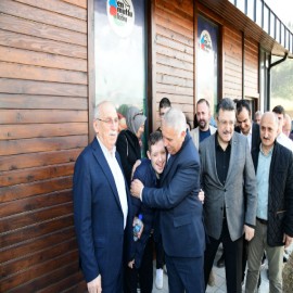 "Hayatınızı kolaylaştırmak en önemli görevlerimizden"