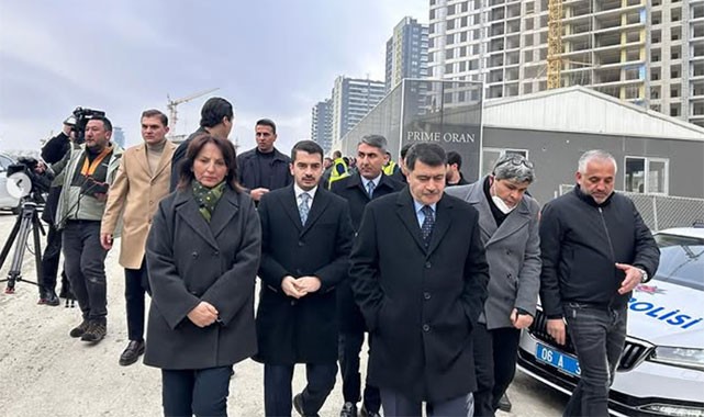 Çankaya'da bir inşaatta yangın çıktı: Vali Şahin, olay yerinde!