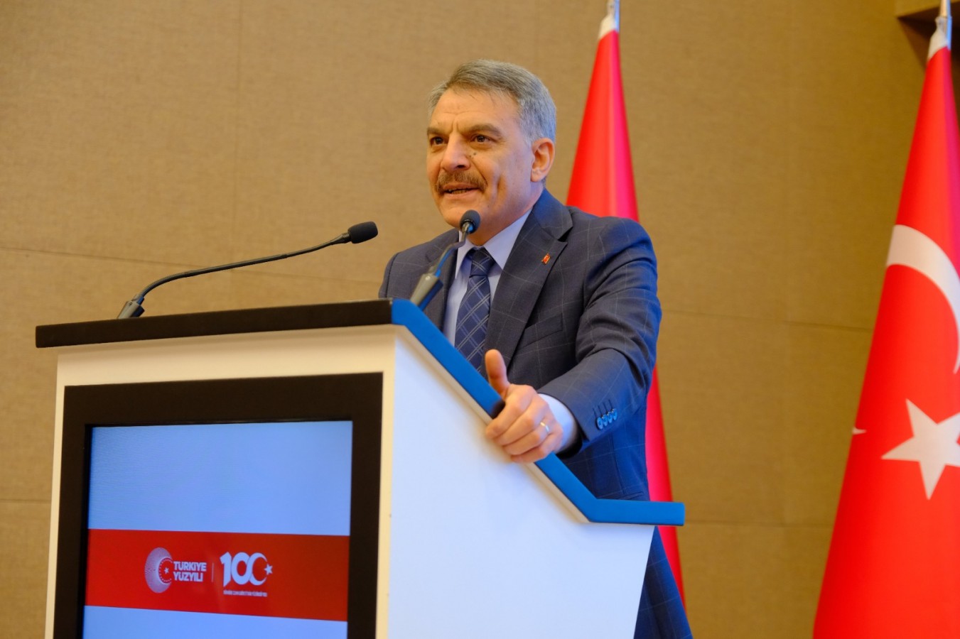 "Zabıt katipleri, adalet sisteminin önemli bir parçası";