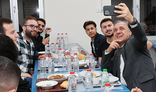 Vali Usta Ankara Siyasal'daki günlerine geri döndü: ''Duyduklarım hiç yabancı gelmedi'';