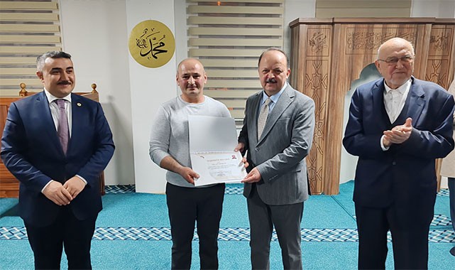 Vali Dallı öğrencilerle iftar yaptı: ''Tüm Kastamonu için gurur kaynağı''
