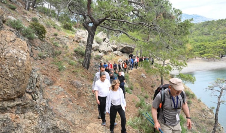 Vali Şahin, doğaseverlere müjdeyi verdi;