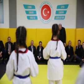 Kayseri'de, gençliğe kalkan olan dev projeler