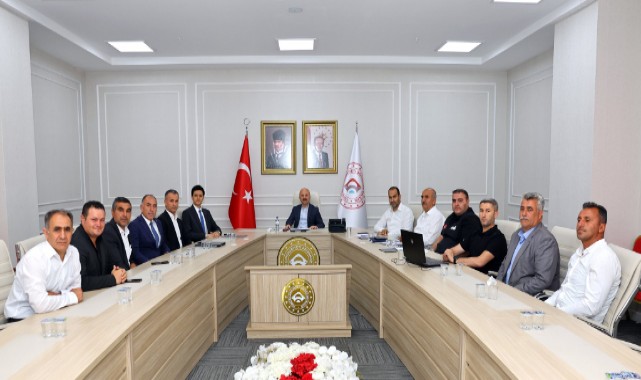 Vali Varol, köy muhtarlarına kulak verdi