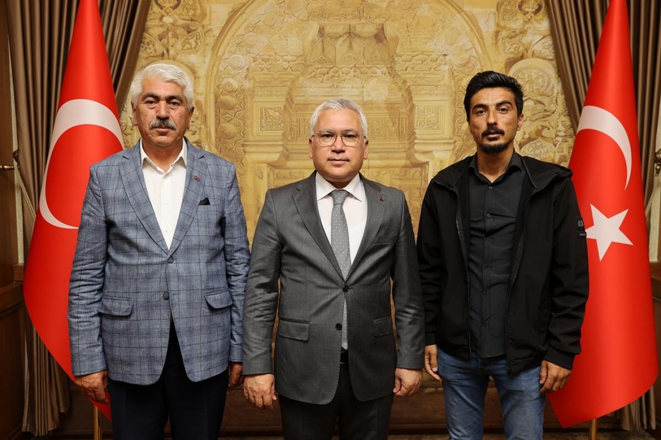 Duyarlı davranışa teşekkür belgesi;