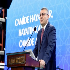 “Bu millet, Peygamberini bütün kalbiyle sevdi”