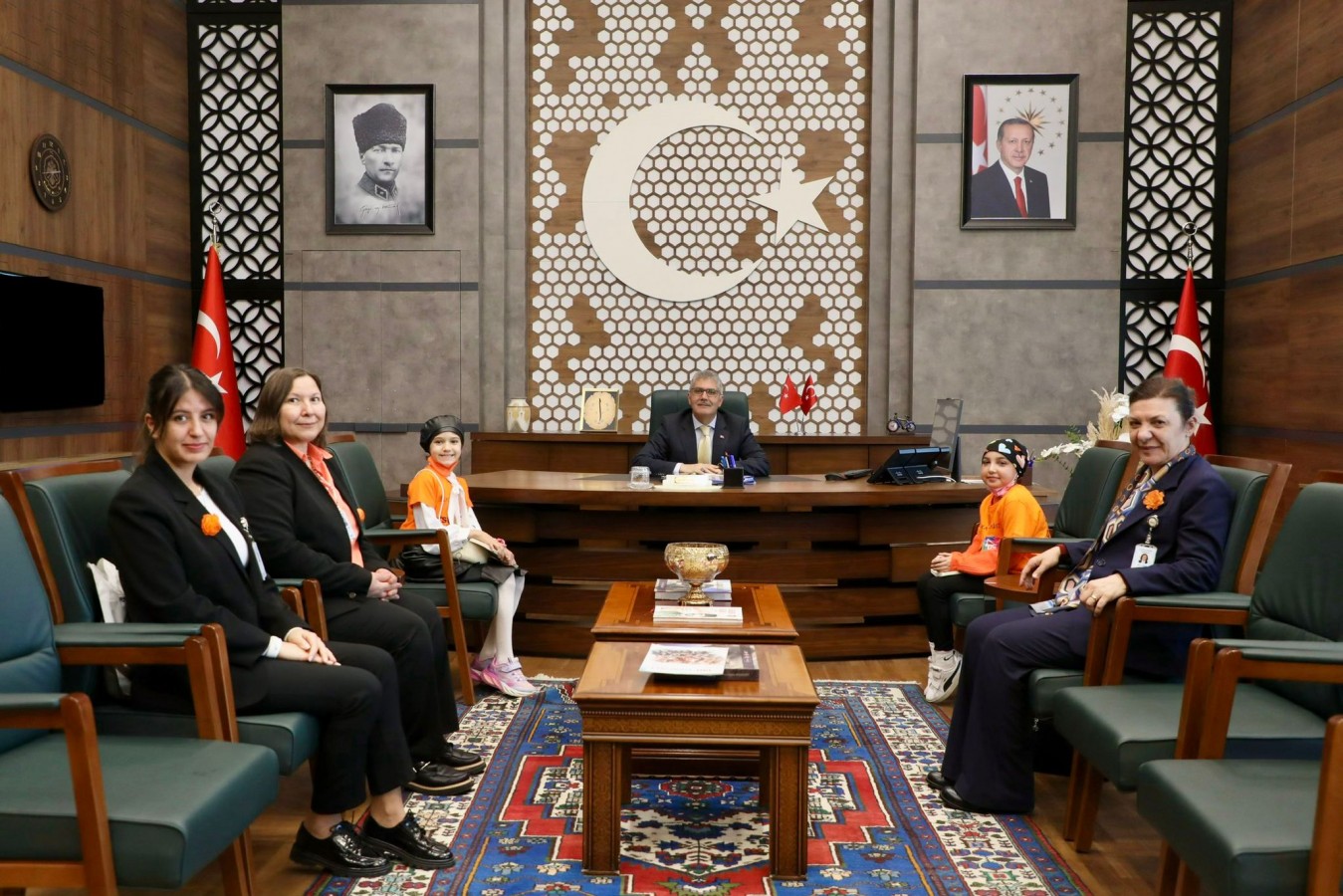 ''Lösemili çocuklarımızın hayata tutunmaları hepimizin ortak sorumluluğu'';