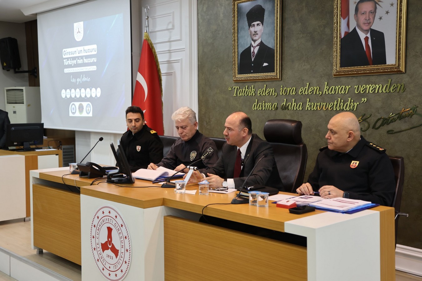 "Güvenlik güçleri, tek yürek halinde hizmet veriyor"