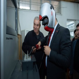 Vali Çeber, kaynak makinesinin başına geçti