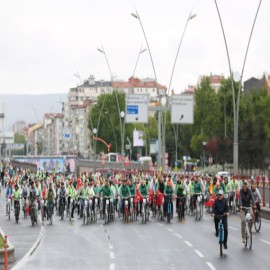 Sağlık için pedal çevirdiler