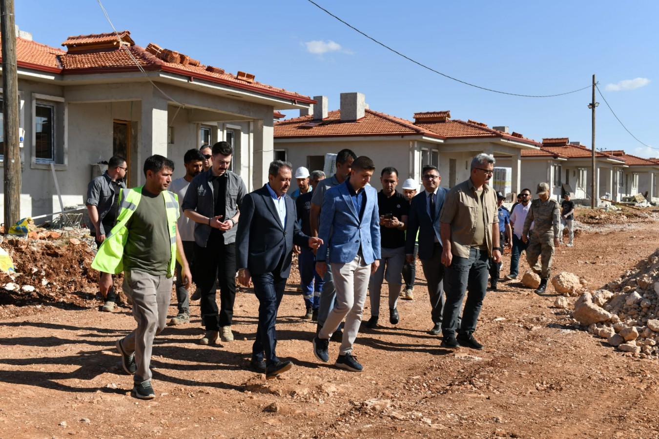 Halfeti’de deprem konutları tamamlanmak üzere;