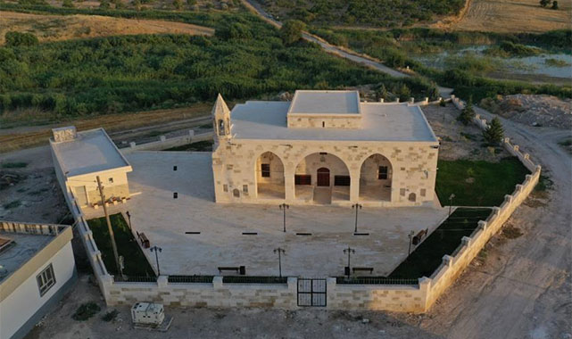 Vali Şıldak, yenilenen Hüseyin Paşa Camii'ni tanıttı: Farklı mimari yapısıyla dikkat çekiyor;