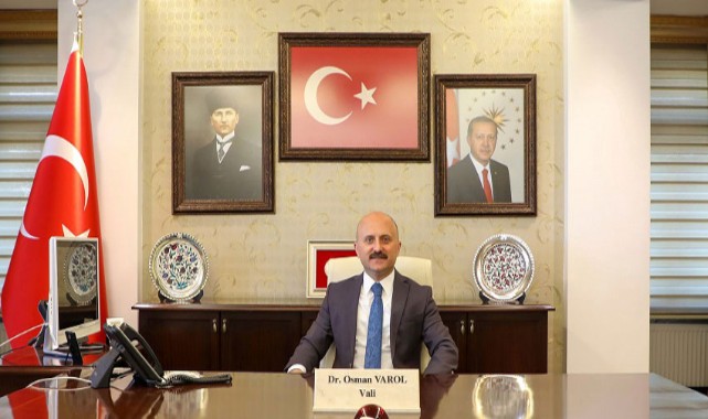 Vali Varol, 3 yıldır görev yaptığı Adıyaman'a veda etti