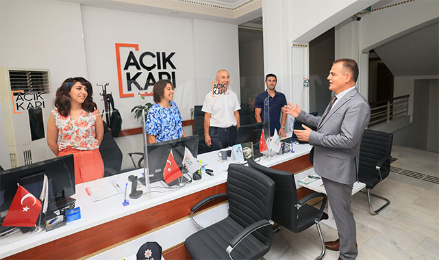Muğla'da bürokrasi azalıyor: Açık Kapı uygulaması 52 bin vatandaşa ulaştı;