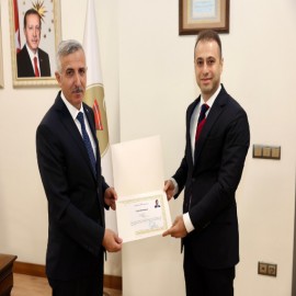 Uludere'ye atanan Ergün’e "Başarı Belgesi” verdi