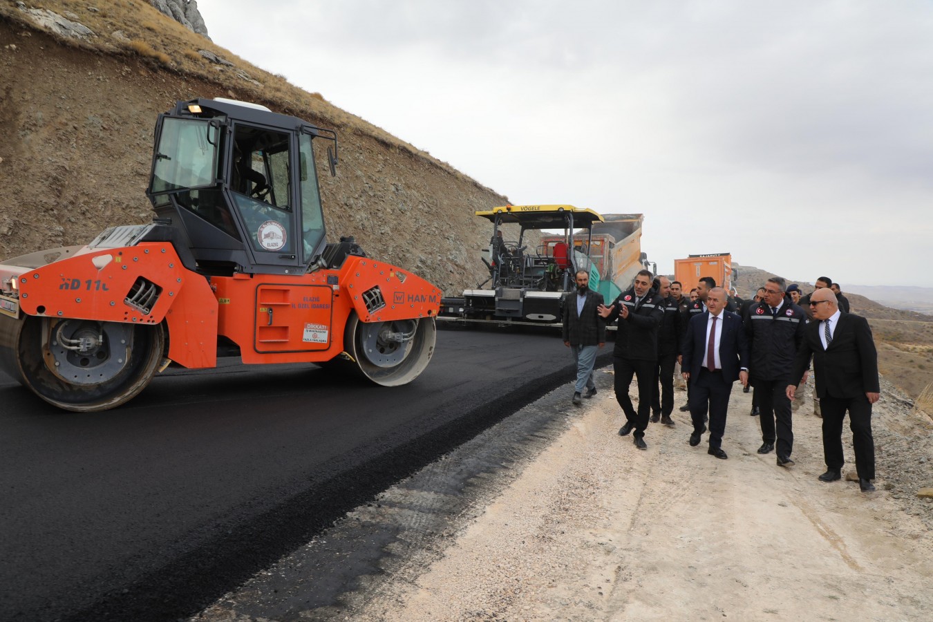 "Elazığ’ın her köşesine modern hizmetleri ulaştırmaya kararlıyız";