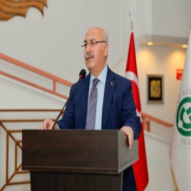 ''Biz ne kazandıksa bu bereketli topraklardan, bu vatandan kazandık''