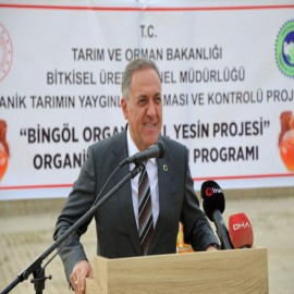 Bingöl'de arıcılığa dev yatırım: ''Sadece Bingöl değil, dünya da organik Bingöl balını yesin''