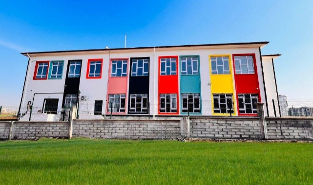 ‘6 Şubat Deprem Şehitleri İlkokulu’ açıldı