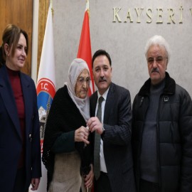 "Vatandaşlarımızın güvenli konutlara kavuşması en büyük önceliğimiz"