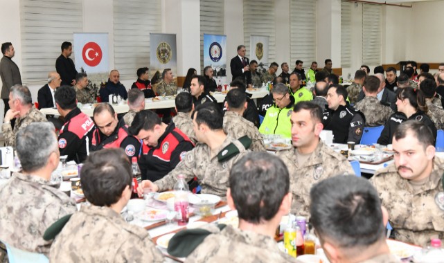 "Van'da her alanda çok güzel işler yapıyoruz"