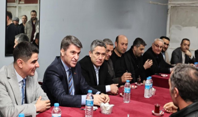 Köy halkının sofrasına konuk olan Vali Bakan, talepleri dinledi