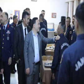 “Bütün annelerin duaları sizlerle, ne olur kendinize iyi bakın!”